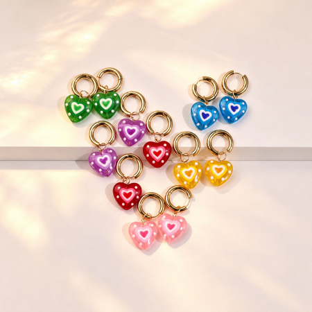 Boucles d'oreilles pendantes pour femme, style simple, mignonnes, en acier inoxydable à dégradé de couleurs, couleur or, avec cœur.