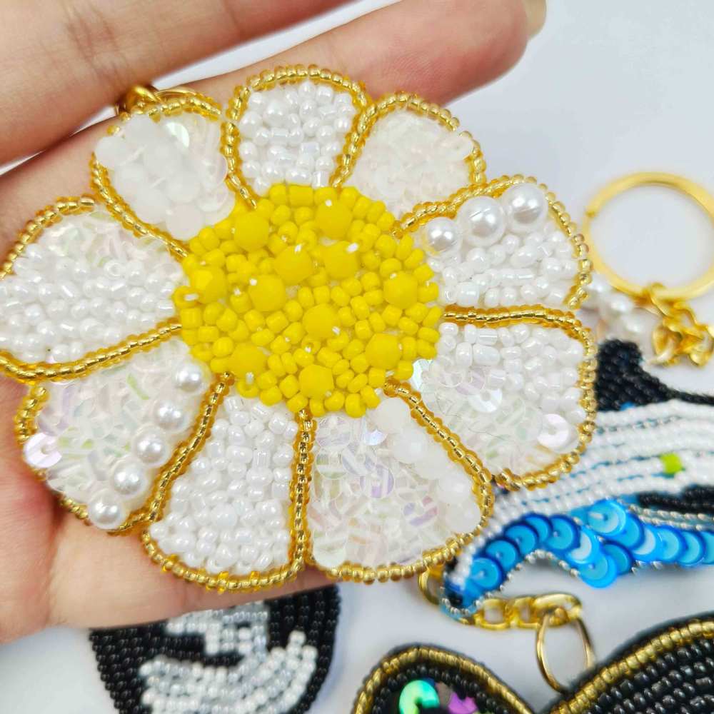 Porte-Clés En Perles De Rocaille, Style Océanique, Floral, Animal Et Nourriture, Couleurs Mélangées, Tissé, Avec Oiseaux, Coquillages Et Teckel. Image5