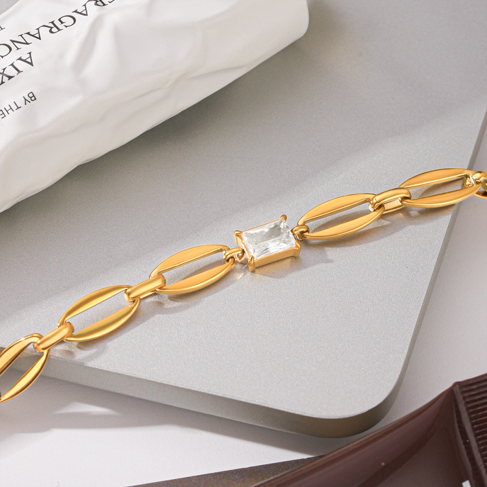 Bracelet Chaîne Femme En Acier Inoxydable Étanche Couleur Or Avec Zircon Image5