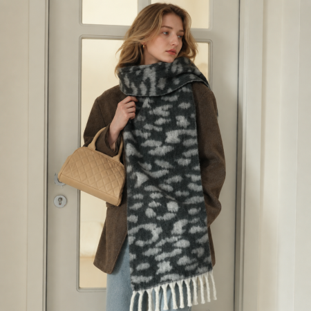 Écharpes d'hiver en laine et polyester à pompons, imprimé léopard rétro, collection Simple