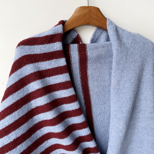 Châles Pour Femmes En Laine Et Polyester Mélangés, À Rayures Décontractées Et De Couleurs Assorties h5 Image3