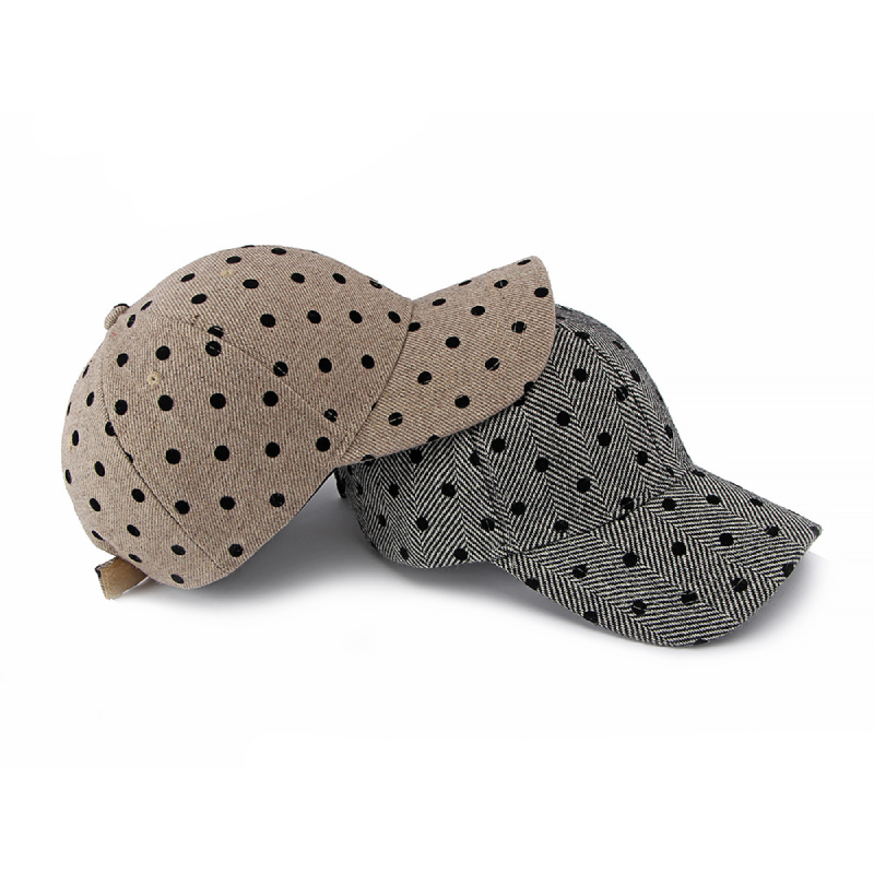 Casquette De Baseball Femme Simple Series Rétro À Pois Unis En Coton Image3