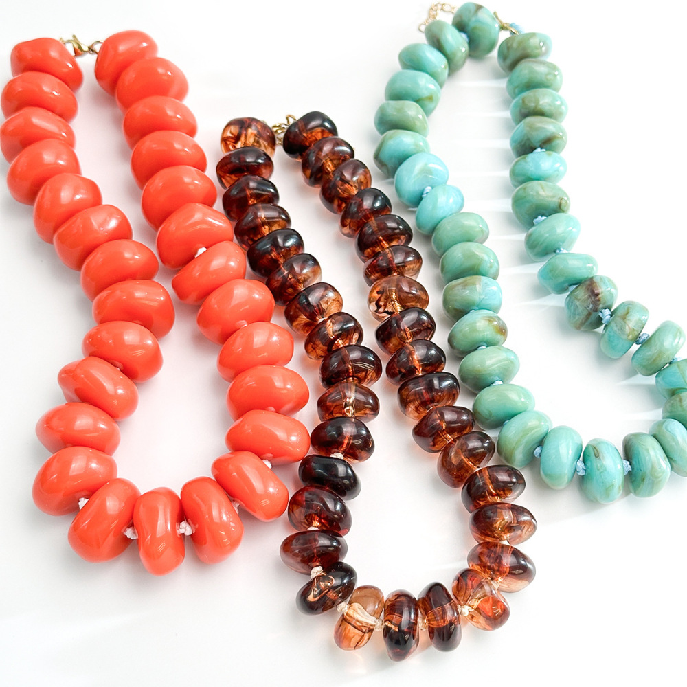 Colliers De Perles Rétro Simples En Résine À Dégradé De Couleurs Pour Femmes Image2