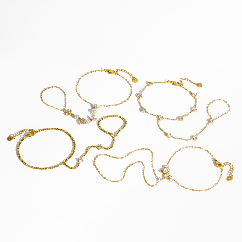 Chaîne De Main Pour Femme En Acier Inoxydable Doré Avec Pendentif Cœur Et Fleur Et Strass h5Image3