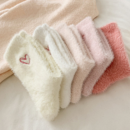 Chaussettes Mi-Mollet Basiques À Cœur, Couleur Unie, Légèrement Rebondissantes, Pour Femmes 2