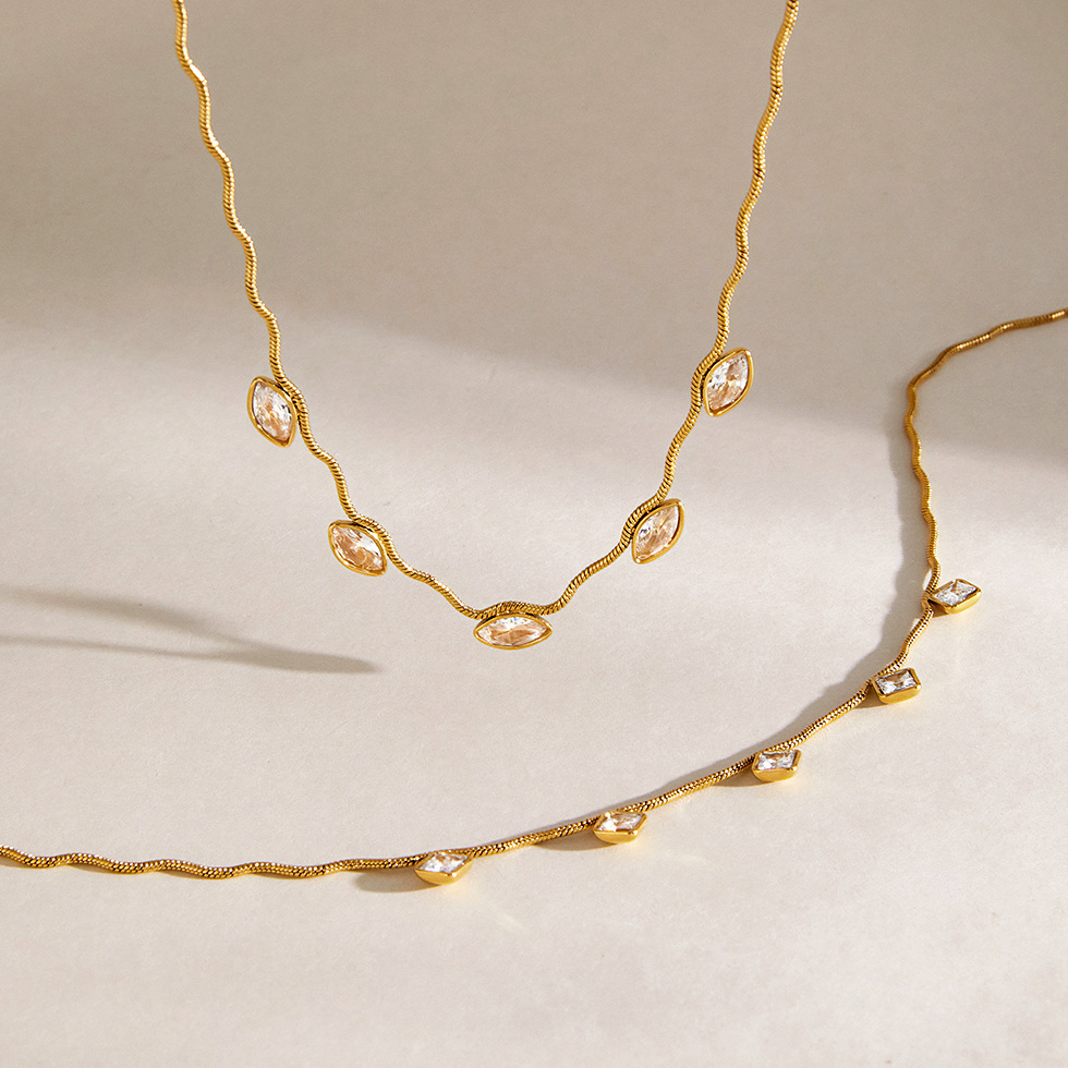 Colliers Pendentifs Pour Femmes En Acier Inoxydable, Forme Ondulée, Couleur Or, Zircon h5Image3