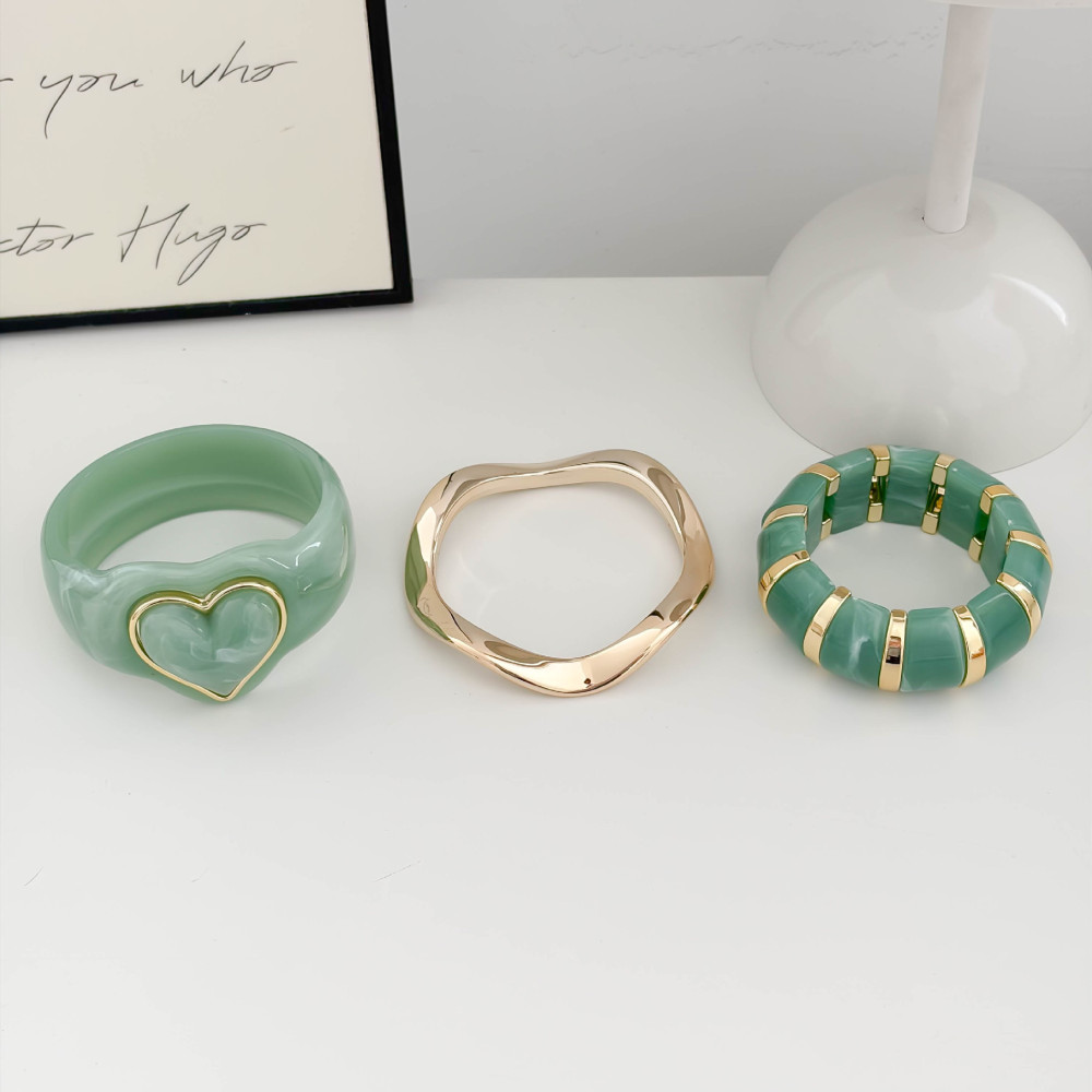 Ensembles De Bracelets Pour Femmes En Résine À Dégradé De Couleurs En Forme De Cœur Image4