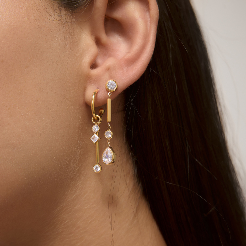 Boucles D'Oreilles Pendantes Élégantes Pour Femmes, En Acier Inoxydable Imperméable, Couleur Or, Avec Pompon Et Zircon. Image2