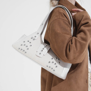 Sacs À Bandoulière Carrés Pour Femmes En Pu À Rivets Et Imprimé Léopard Clouté, Style Streetwear h5 Image3
