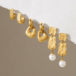 Boucles D'Oreilles Pendantes Pour Femme, Style Rétro, Forme Irrégulière, Motif Martelé, Acier Inoxydable, Couleur Or, Étanches. Collection Simple. h5 Image2