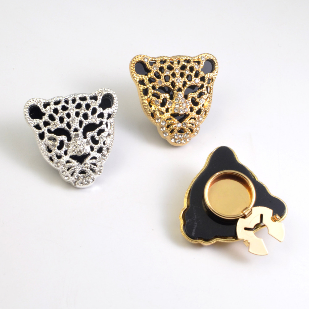 Boutons De Manchette De Luxe En Métal À Imprimé Léopard Rétro Et Strass Image3