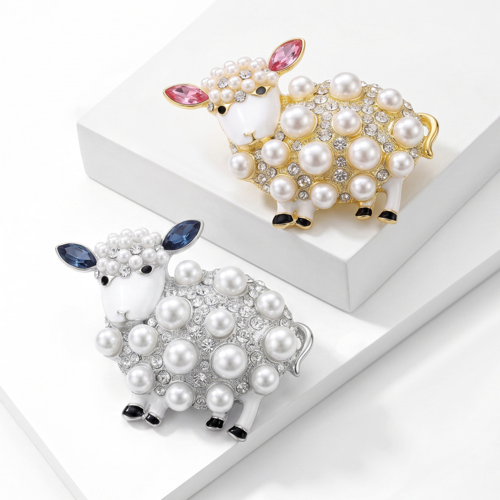 Broches De Luxe En Métal Uni, Ornées De Strass Et De Perles Artificielles, Représentant Un Agneau Mignon. h5Image2