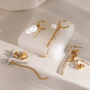 Boucles D'Oreilles Pendantes Pour Femme, Élégantes Et Raffinées, En Acier Inoxydable Doré, Forme Irrégulière Et Pompon, Avec Chaînette. Design Simple. h5 Image3