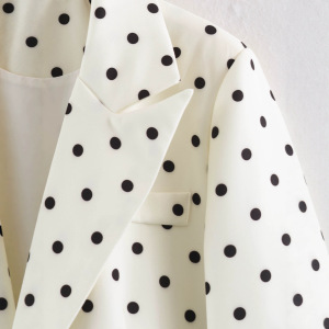 Vestes Et Manteaux Élégants À Pois, Coupe Ajustée Et Boutons h5 Image4