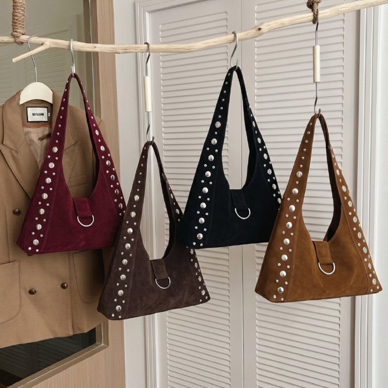 Sacs Bandoulière Femme Style Décontracté Avec Détails Métalliques, Clous Et Rivets En Daim Uni h5Image3