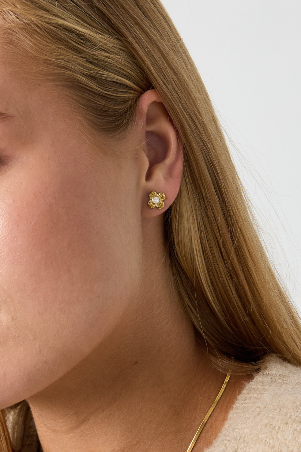 Boucles D'Oreilles Puces En Acier Inoxydable, Motif Floral, Collection Décontractée Et Simple, Bijoux Pour Femmes Image2