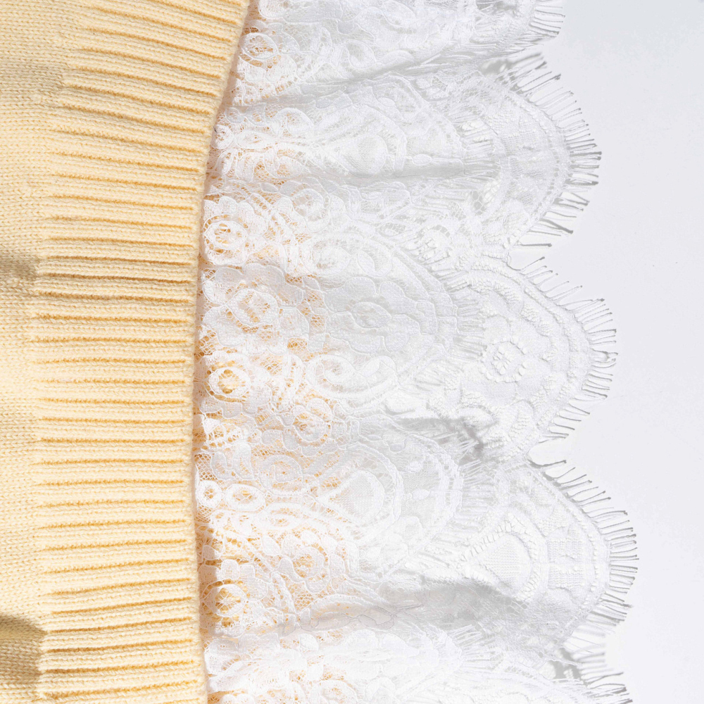 Pull Élégant En Maille Classique À Empiècement En Dentelle Unie Image4
