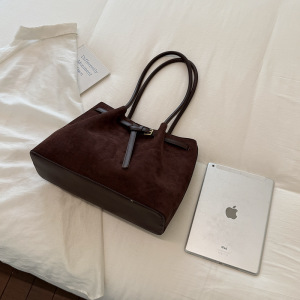 Sac Cabas Femme En Daim Uni Style Old Money h5 Image3