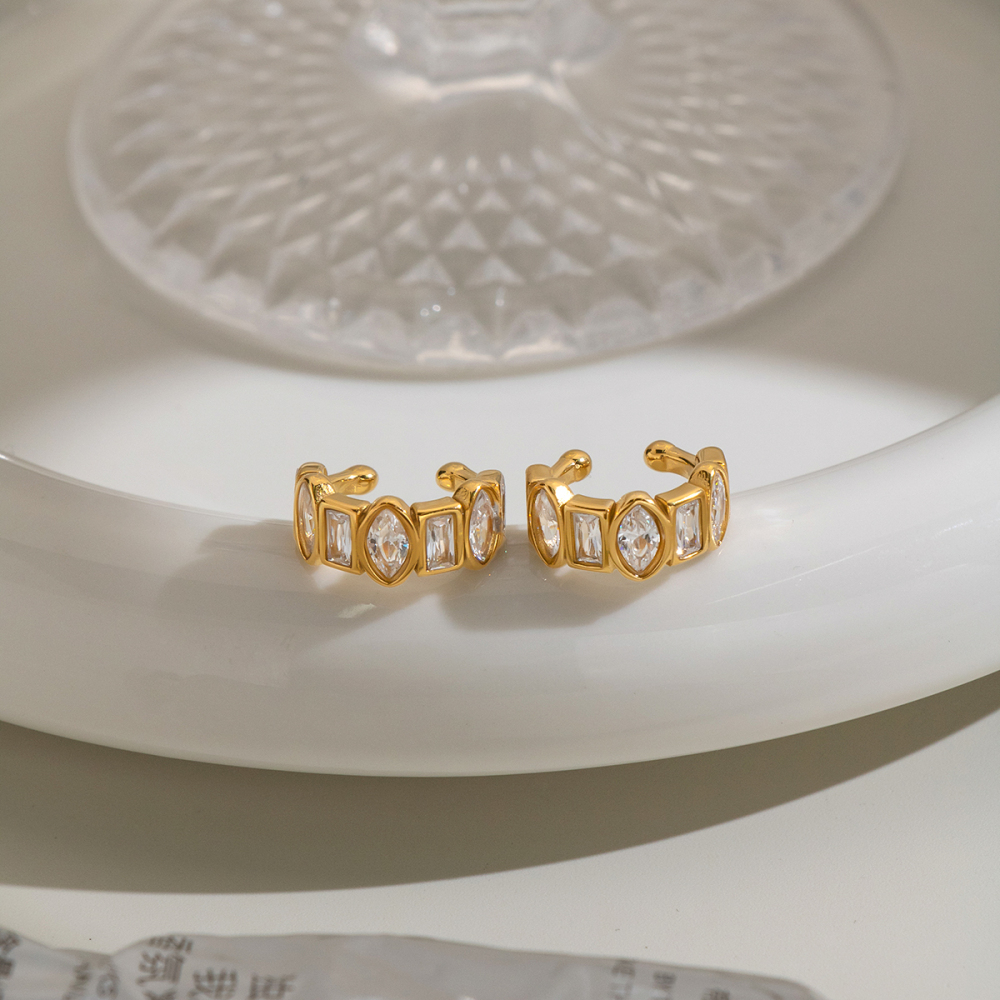 Boucles D'Oreilles Manchette Pour Femmes En Acier Inoxydable Étanche Couleur Or Et Zircon Image3