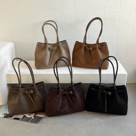 Sac Cabas Femme En Daim Uni Style Old Money 2