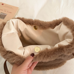 Sacs À Bandoulière Carrés Pour Femmes, Style Décontracté, Couleur Unie, Imitation Fourrure Duveteuse h5 Image5