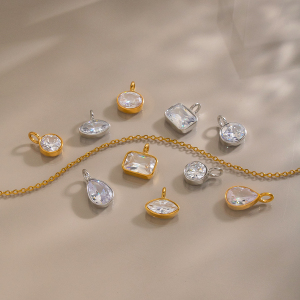 Pendentifs Pour Femmes En Acier Inoxydable De Forme Géométrique, Étanches, Couleur Or Et Zircon h5 Image2