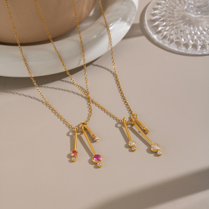 Colliers Pendentifs Pour Femmes En Acier Inoxydable De Forme Géométrique, Étanches, Couleur Or Et Zircon h5 Image3