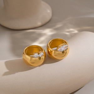 Bagues Pour Femmes En Acier Inoxydable Doré Avec Zircon De Forme Elliptique h5 Image3