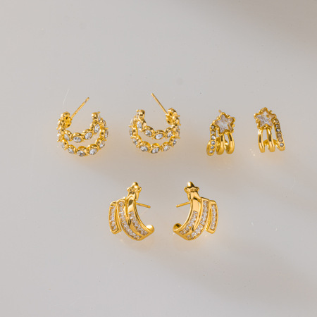 Boucles D'Oreilles Puces Pour Femmes En Acier Inoxydable Doré, Étanches, En Forme De C, Ornées De Strass.