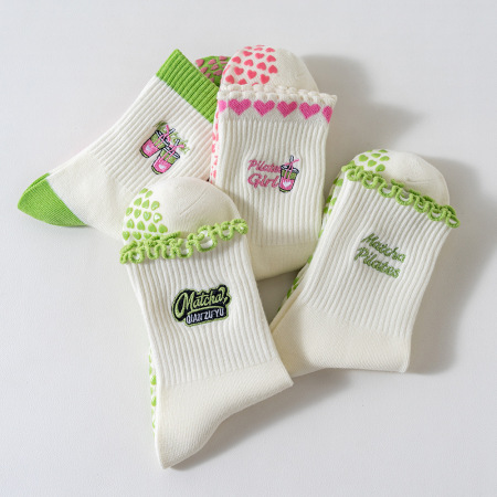 Chaussettes Mi-Mollet Pour Femmes, Style Sport, Lettres Colorées Et Cœur, À Rebond Intense 2
