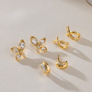 Boucles D'Oreilles Puces Pour Femmes, Style Géométrique Simple, En Acier Inoxydable, Couleur Or, Étanches, Avec Strass. h5 Image3