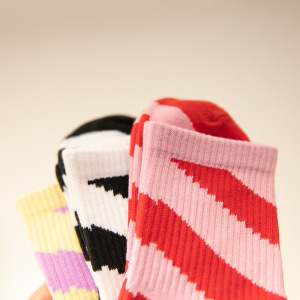 Chaussettes Mi-Mollet À Rayures Décontractées Pour Femmes h5 Image4