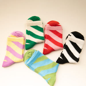 Chaussettes Mi-Mollet À Rayures Décontractées Pour Femmes h5 Image3