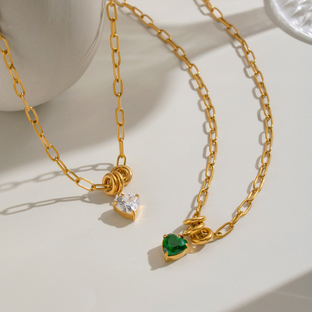 Colliers Pendentifs En Forme De Cœur En Acier Inoxydable Étanche Couleur Or Pour Femmes