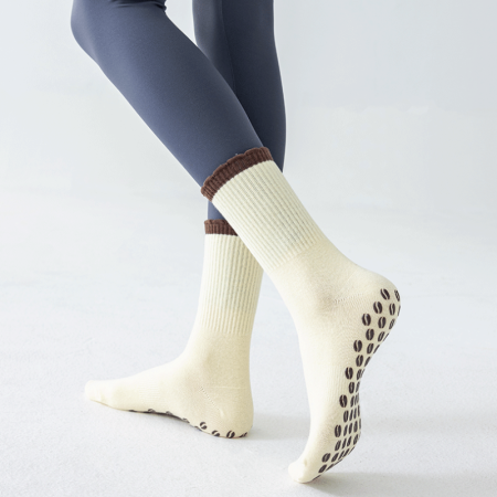Chaussettes Mi-Mollet À Rayures Sportives Et Lettres Rebondissantes 2