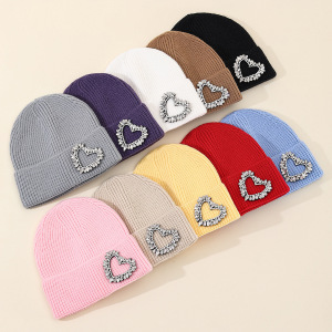 Bonnet Femme En Polyester Uni, Orné D'Un Cœur Et De Strass, Collection Luxe. h5 Image4