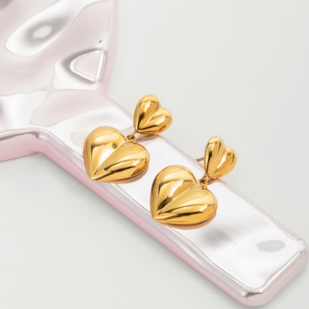 Boucles d'oreilles pendantes romantiques en forme de cœur, en acier inoxydable étanche, couleur or, pour femme (1 paire). 2