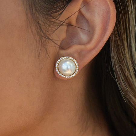1 paire de magnifiques boucles d'oreilles puces rondes en acier inoxydable étanche couleur or pour femmes