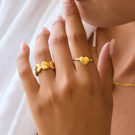 Bague minimaliste moderne en forme de cœur, en acier inoxydable étanche, couleur or (1 pièce)