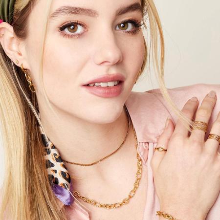 Collier Criss-Cross