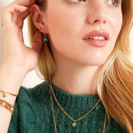 Collier en acier inoxydable avec pierre