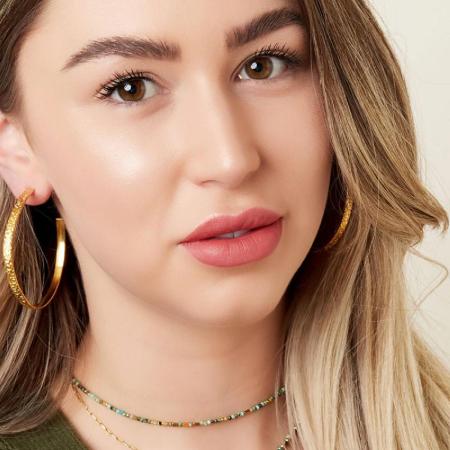 Collier en acier inoxydable avec perles et fermeture ronde