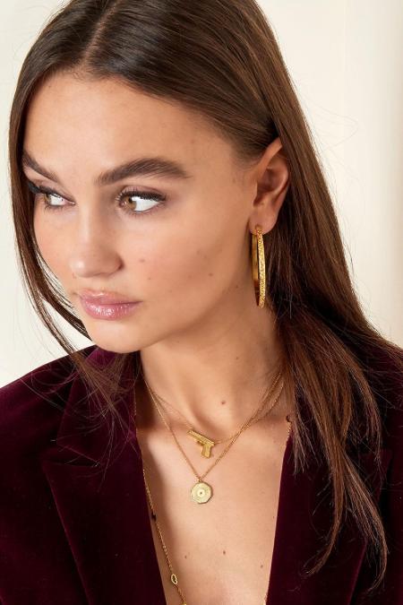 collier pendentif en forme de pistolet en acier inoxydable 2