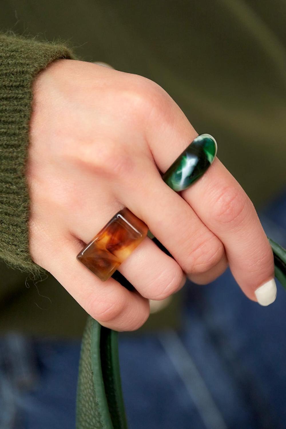 Bague Poly Résine Carrée Vert Resin 17 Image2