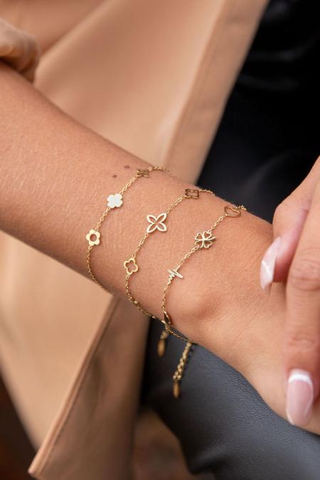 Bracelet minimaliste avec breloques Couleur or Acier inoxydable 2